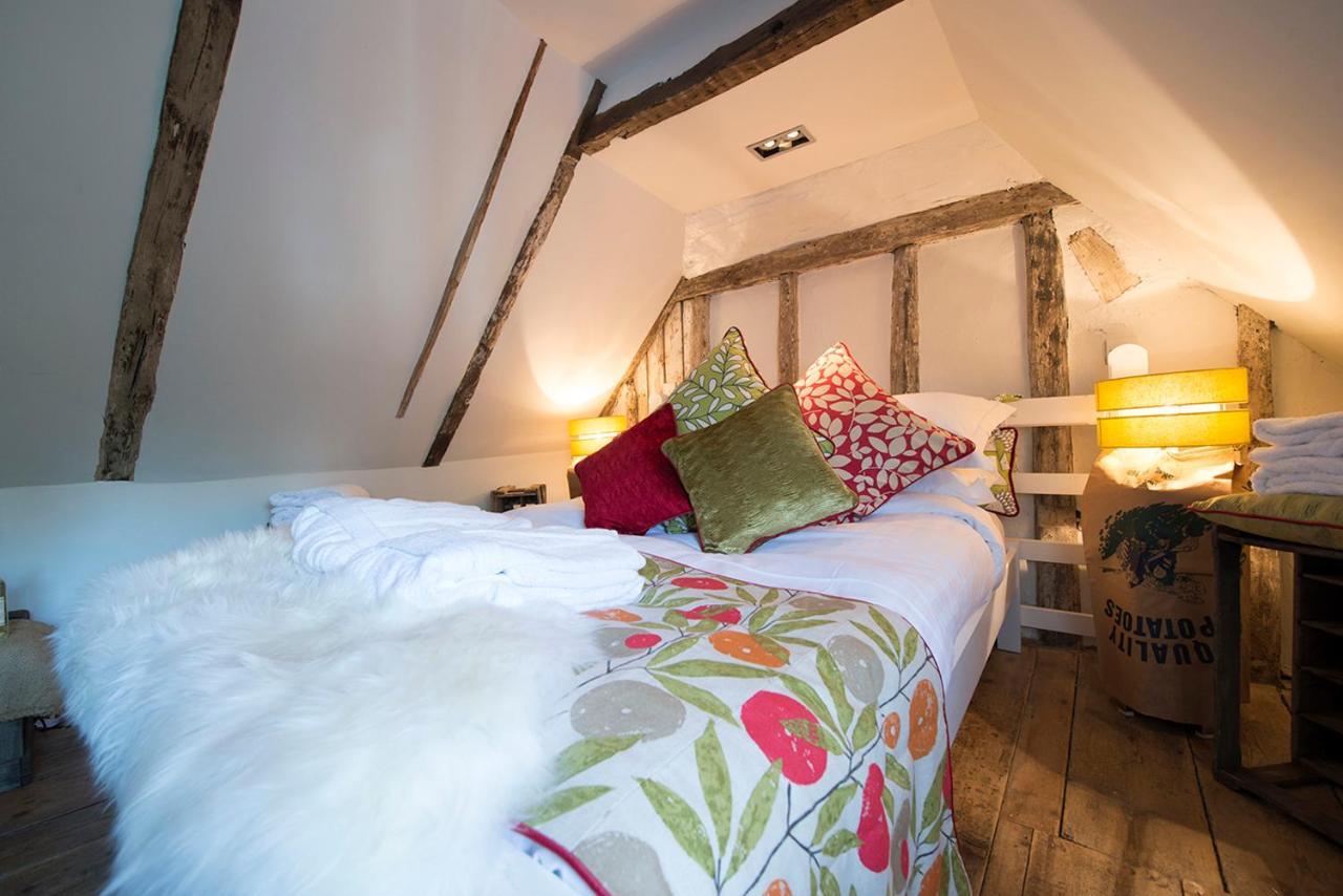The Woolpack Inn Wavehorne Ngoại thất bức ảnh